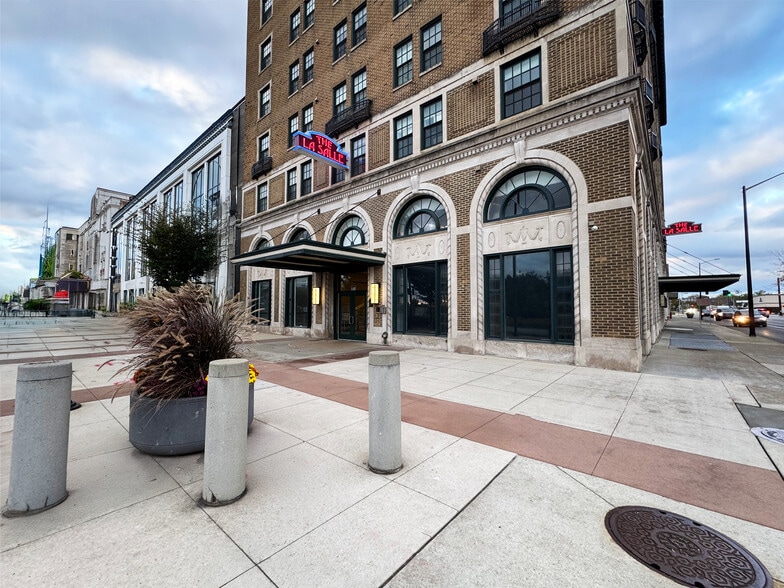 More Photos Of 237 N Michigan St, South Bend Apartments For Lease