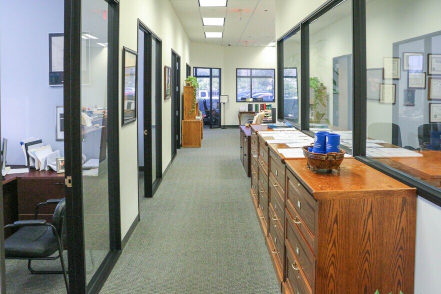 More Photos Of 23046 Avenida de la Carlota, Laguna Hills Office For Lease