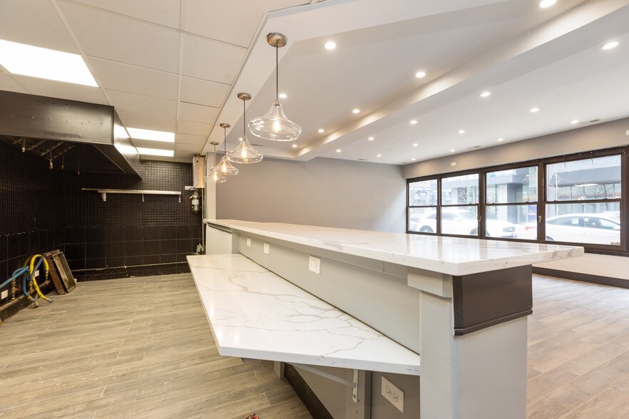 More Photos Of 1143-1155 N Wells St, Chicago Apartments For Lease