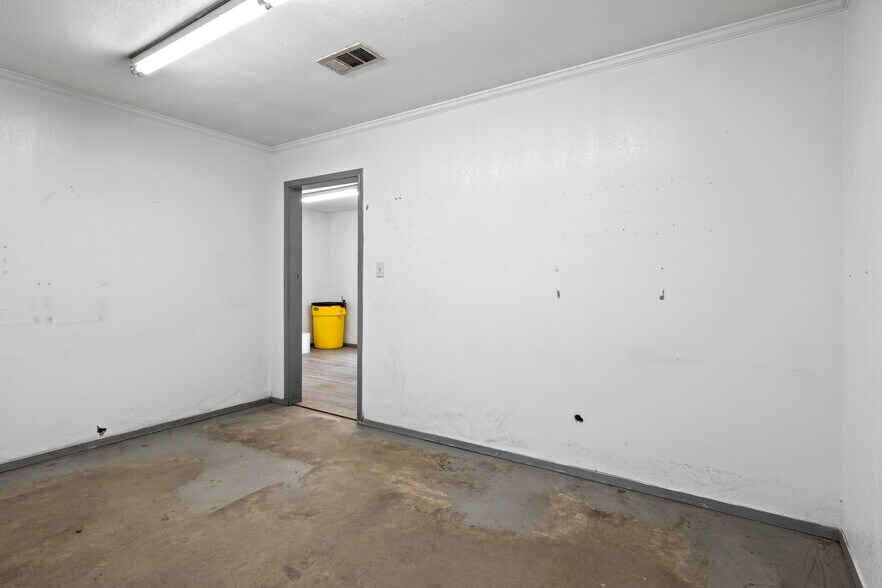 More Photos Of 450 County Road 1312, Mount Pleasant Industrial For Sale