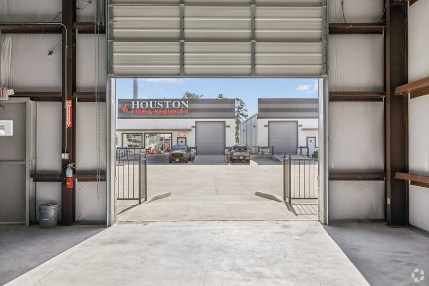 More Photos Of Eddie Dr, Humble Unknown For Lease