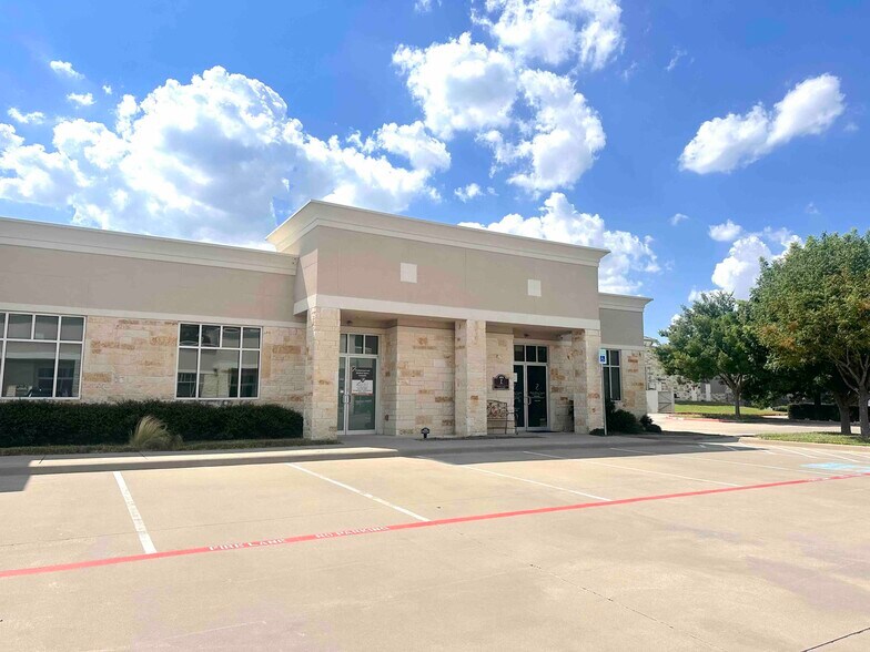 More Photos Of 3900 S Stonebridge Dr, McKinney Medical For Lease