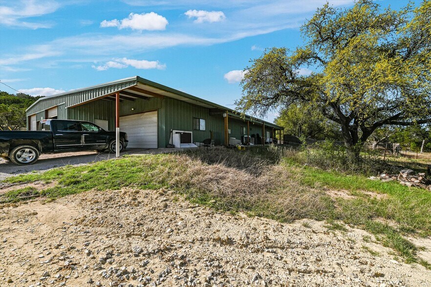 More Photos Of 21511 State Highway 71 W, Spicewood Light Manufacturing For Sale