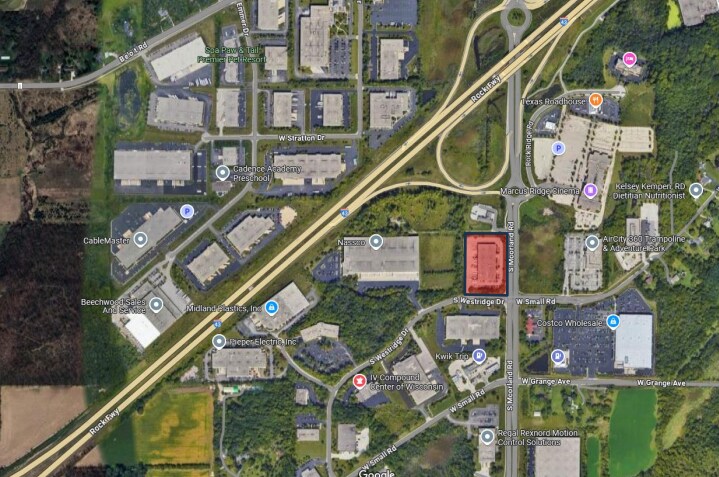 More Photos Of 5325 S Moorland Rd, New Berlin Industrial For Lease