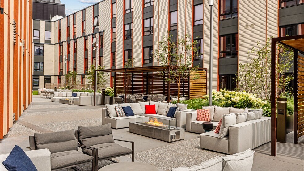 More Photos Of 50 Prospect St, Somerville Apartments For Lease