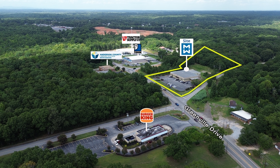 More Photos Of 900 Greenville Dr, Williamston Medical For Lease