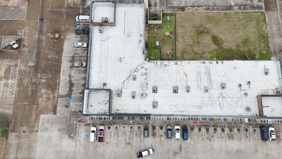 More Photos Of 9404 W Sam Houston Pky S, Houston Storefront Retail Office For Sale