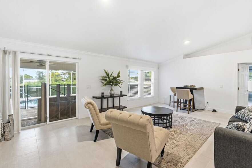 More Photos Of 5106 Lee Blvd, Lehigh Acres Office For Sale