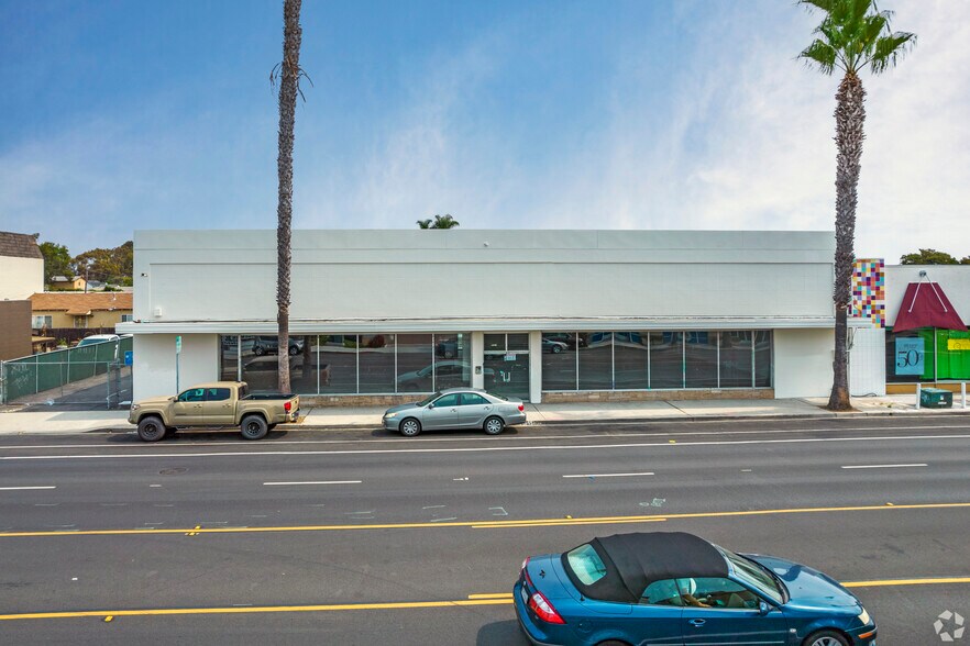 More Photos Of 733 Broadway, Chula Vista Storefront For Sale