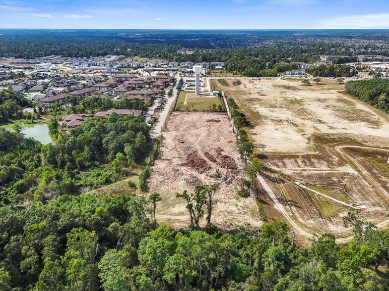 More Photos Of 24810 Gosling Rd, Spring Land For Sale