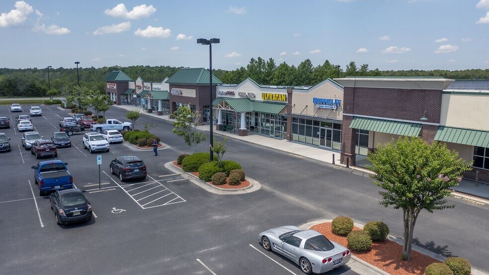 More Photos Of 925 Seaside Rd SW, Ocean Isle Beach General Retail For Lease