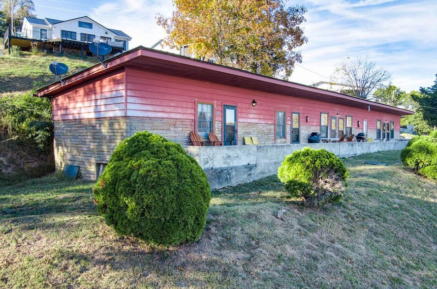 More Photos Of 705 Cedar Hill Rd, Celina Marina For Sale