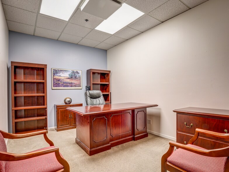 More Photos Of 703-709 2nd St, Santa Rosa Office For Sale