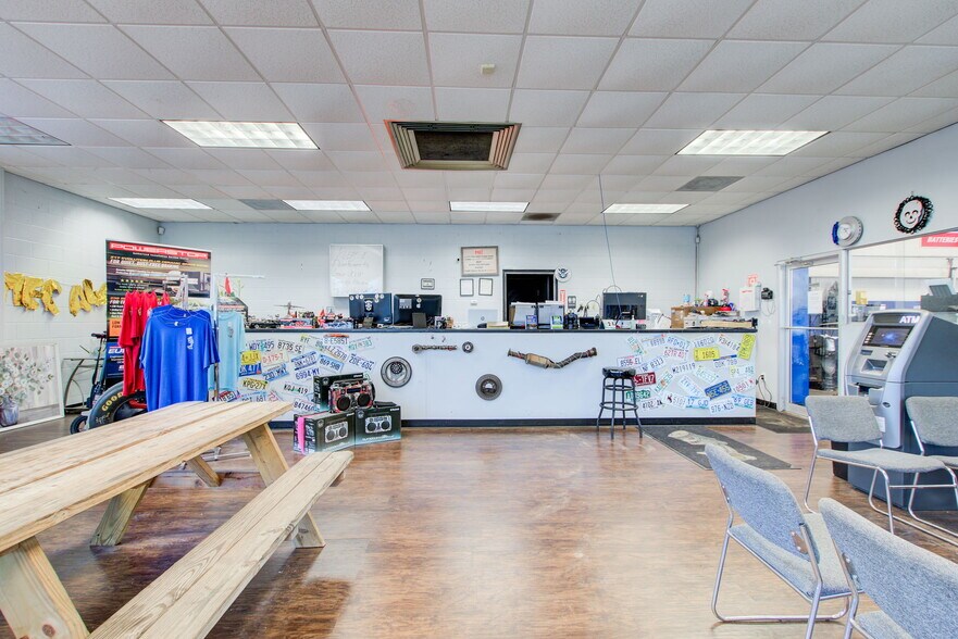 More Photos Of 1494 Old Salem Rd, Conyers Auto Repair For Sale