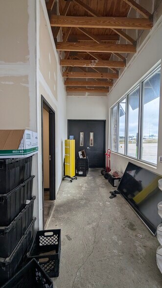 More Photos Of 4250 South SR 267, Lebanon Restaurant For Lease