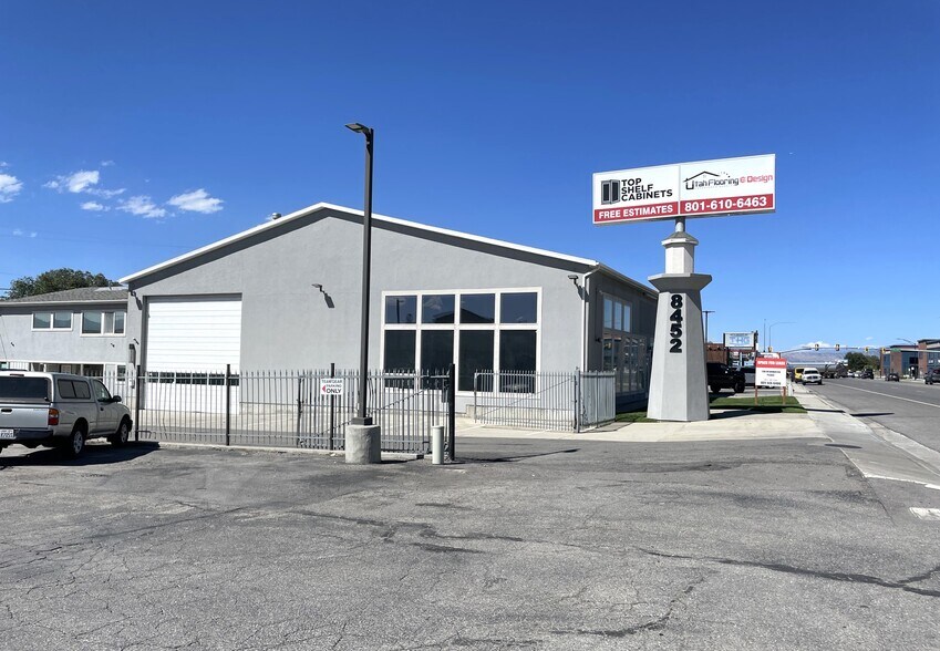 Primary Photo Of 8452 S State St, Midvale Service For Lease