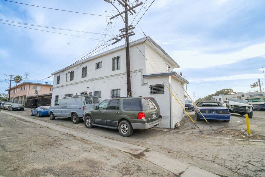 More Photos Of 11700 S Normandie Ave, Los Angeles Apartments For Sale