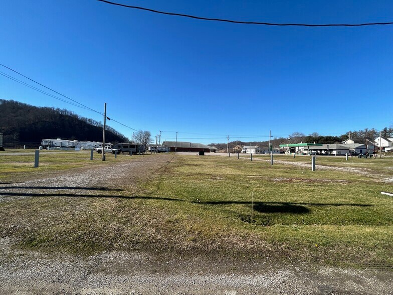 More Photos Of , Newport Unknown For Sale