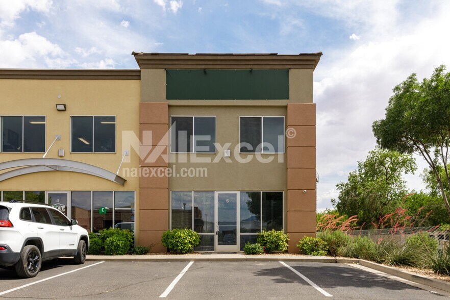 More Photos Of 985 W State St, Hurricane Storefront Retail Office For Lease