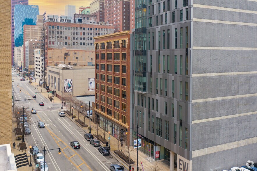 More Photos Of 819 S Wabash Ave, Chicago Loft Creative Space For Lease