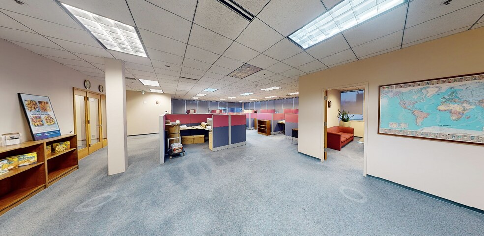 More Photos Of 15400 NE 90th St, Redmond Office For Lease