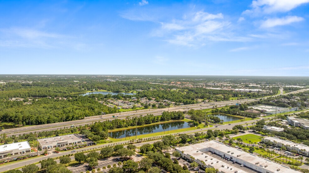 More Photos Of 11602 lake underhill Rd, Orlando Flex For Lease