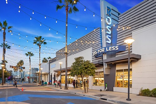 Primary Photo Of 300-325 The Promenade N, Long Beach General Retail For Sale