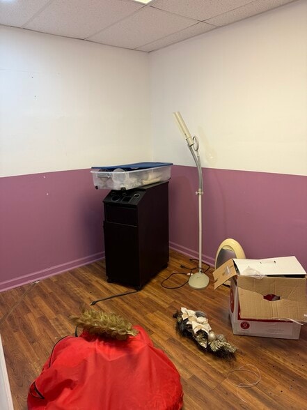 More Photos Of 9371 Cypress Lake Dr, Fort Myers Unknown For Lease