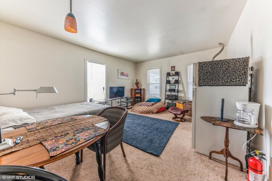 More Photos Of 3 S Old Rand Rd, Lake Zurich Storefront Retail Residential For Sale