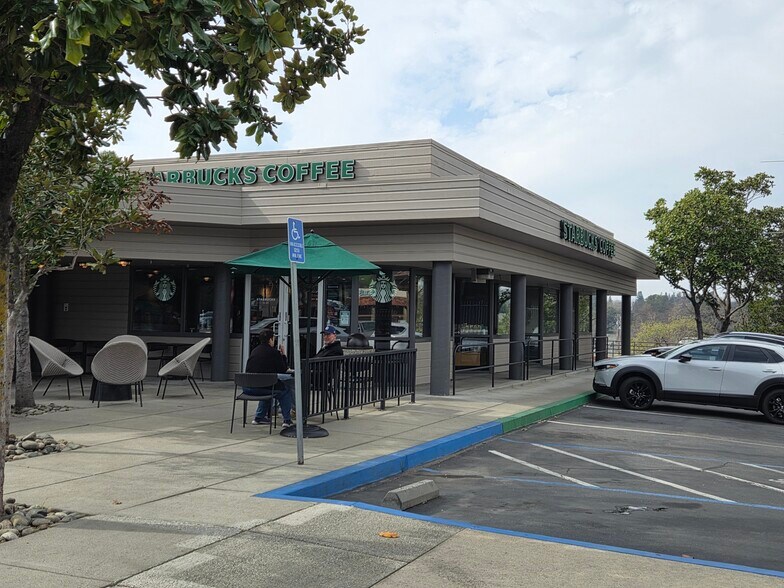 More Photos Of 340-388 Elm Ave, Auburn Unknown For Lease