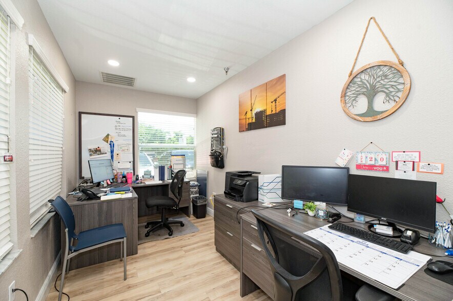 More Photos Of 531 S SR 434, Altamonte Springs Office For Sale