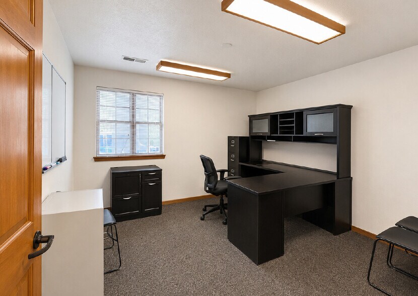 More Photos Of 5208 4th St NW, Albuquerque Office For Sale