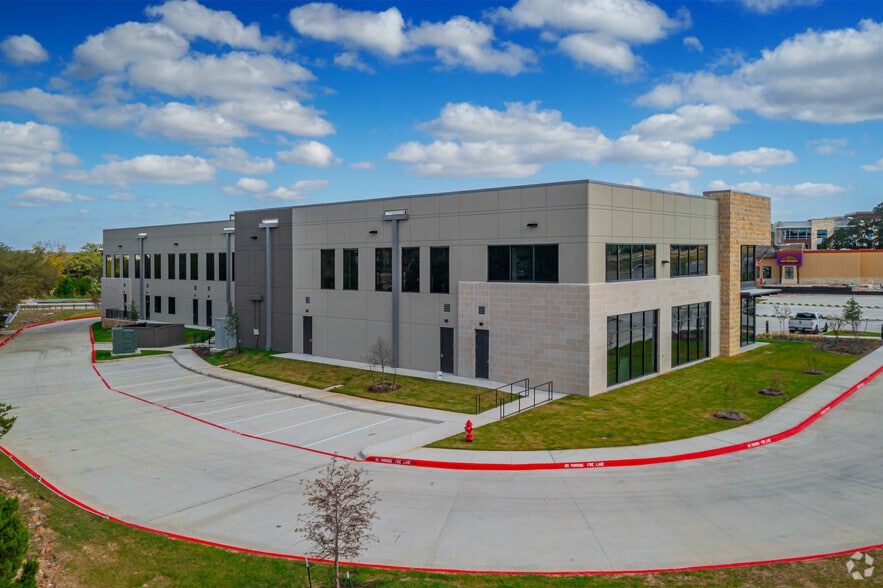 More Photos Of 116 Herff Rd, Boerne Office For Lease