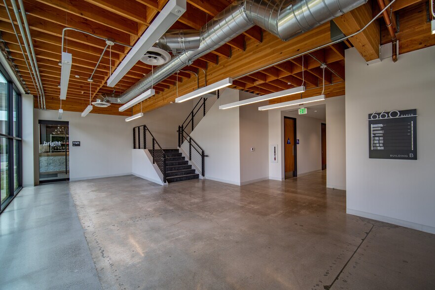 More Photos Of 660 W Baker St, Costa Mesa Unknown For Lease