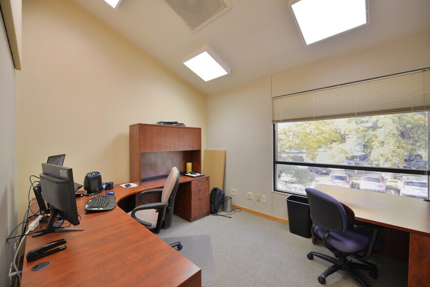 More Photos Of 724 Whalers Way, Fort Collins Office For Sale
