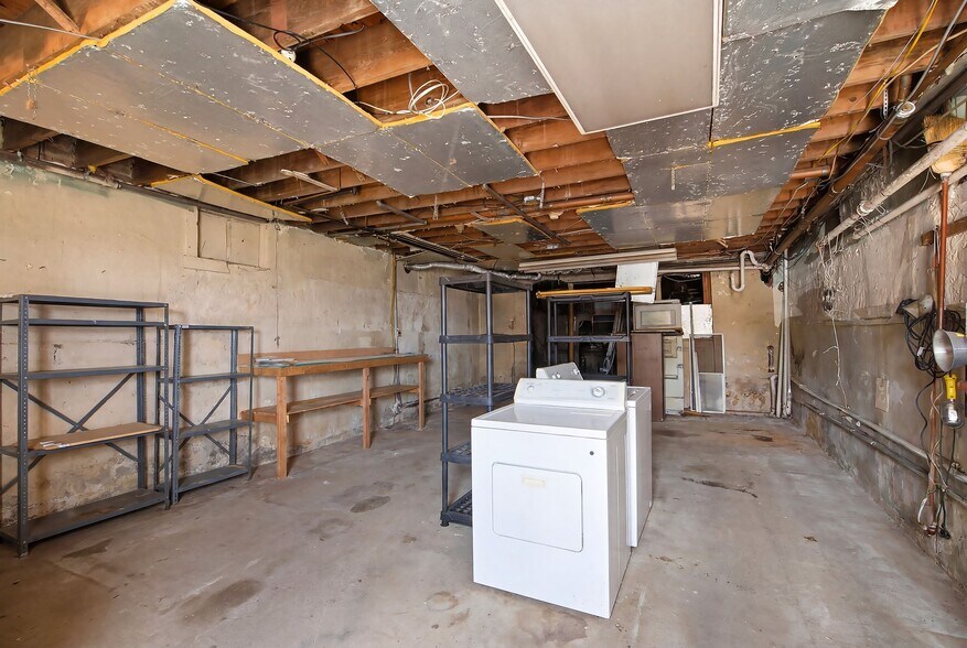 More Photos Of 275 Laurence Pky, South Amboy Apartments For Sale