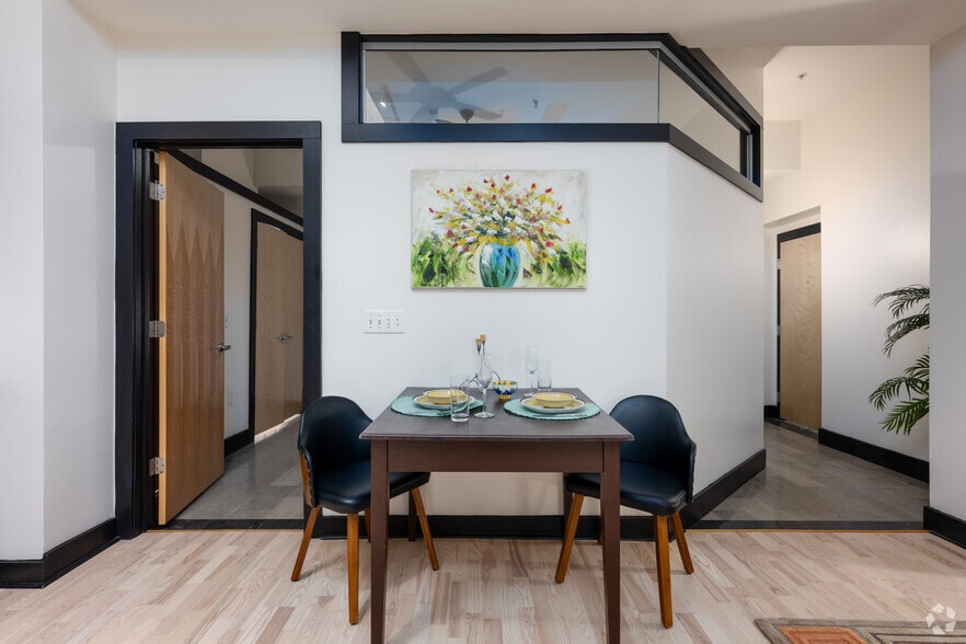 More Photos Of 50 W 4th St, Winston-Salem Apartments For Lease