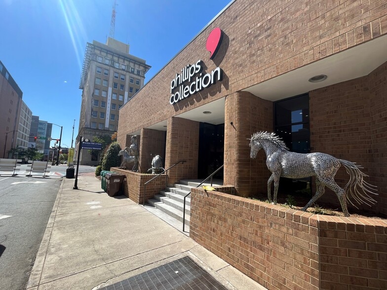 More Photos Of 135 S Main St, High Point Hotel For Sale