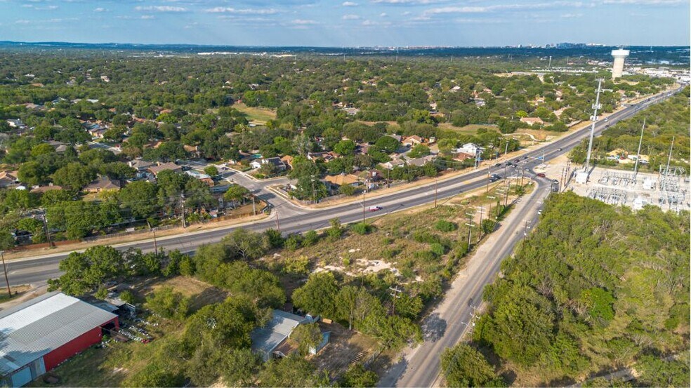 More Photos Of 1.44 ± AC Grissom Rd Rd @ Old Grissom Rd, San Antonio Land For Sale