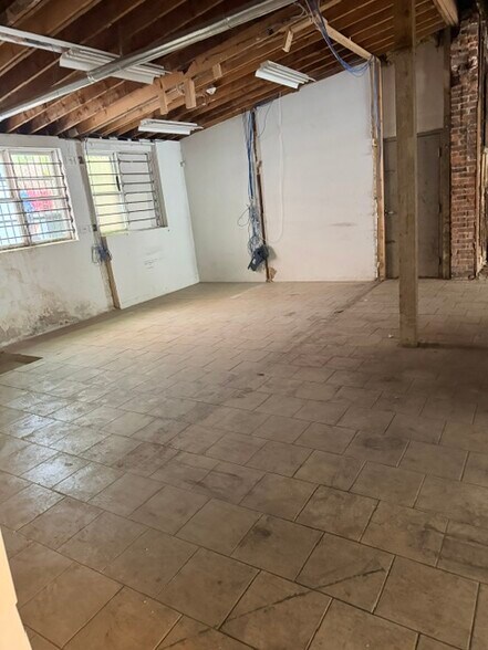 More Photos Of 1430-1440 Commonwealth Ave, Brighton Storefront Retail Office For Lease