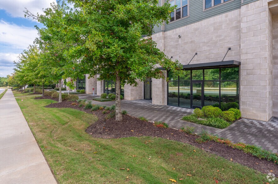 More Photos Of 6405 Rex Ln, Alpharetta Apartments For Lease