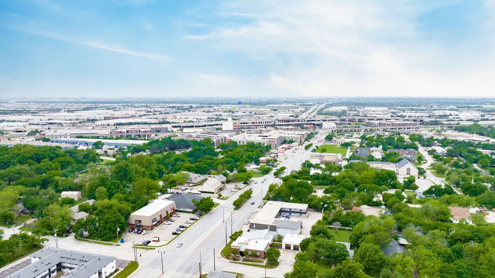 More Photos Of 1515 E Belt Line Rd, Carrollton Office Residential For Sale