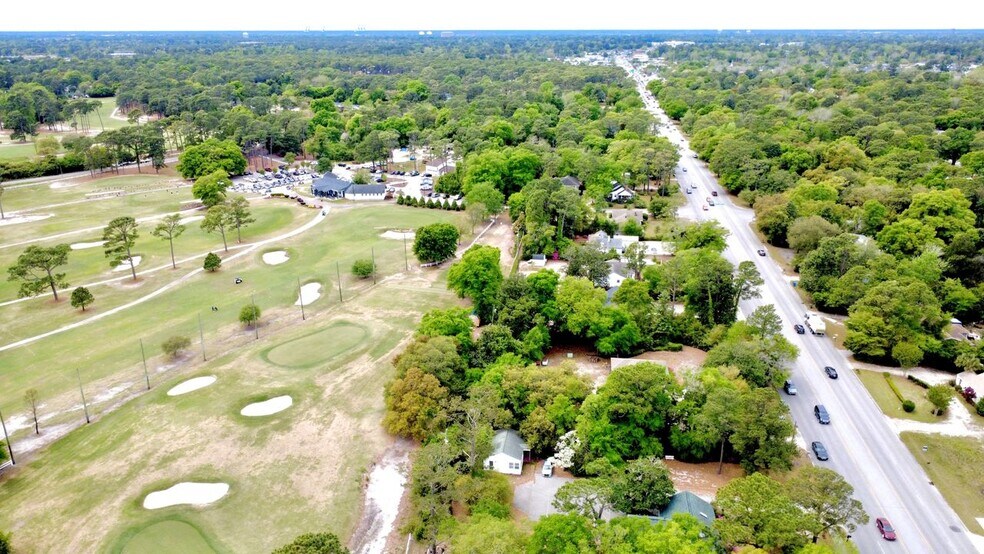 More Photos Of 5012 Oleander Dr, Wilmington Office Residential For Sale