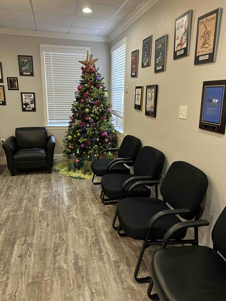 More Photos Of 7148 Trail Lake Dr, Fort Worth Medical For Sale