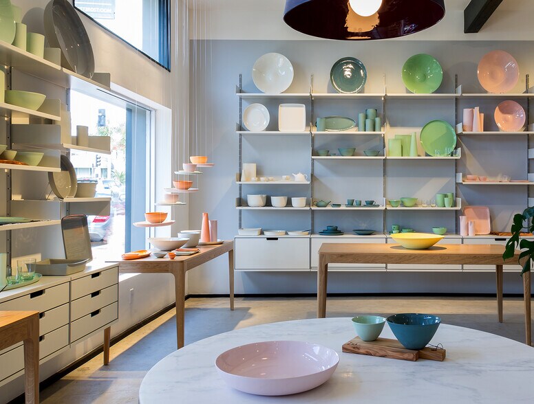 More Photos Of 8216 W 3rd St, Los Angeles Storefront For Lease