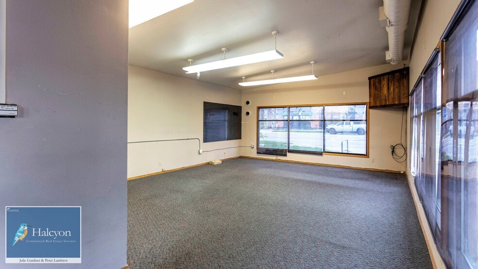 More Photos Of 401 W Broadway St, Missoula Freestanding For Lease