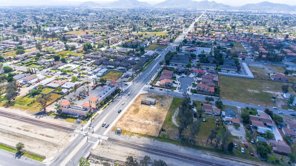 More Photos Of 8788 Citrus Ave, Fontana Land For Lease