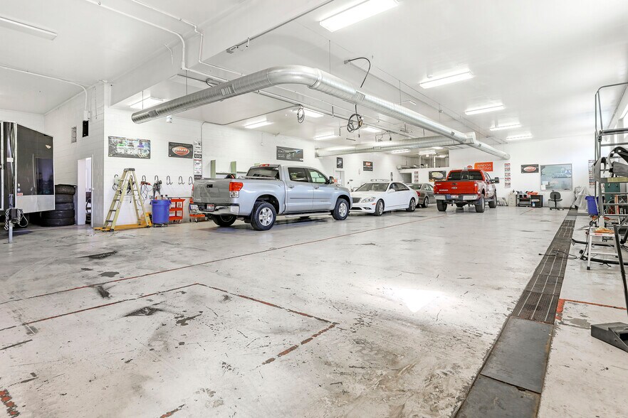 More Photos Of 510 2nd Ave S, Twin Falls General Retail For Lease