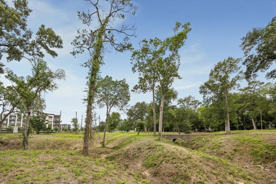More Photos Of 0 Deerwood, Houston Land For Sale