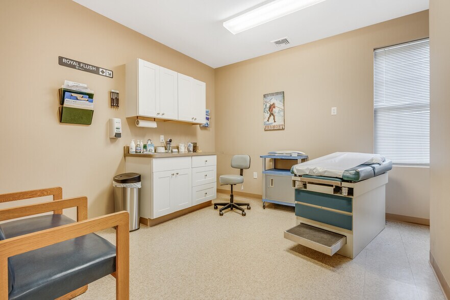 More Photos Of 5 Walter E Foran Blvd, Flemington Medical For Sale